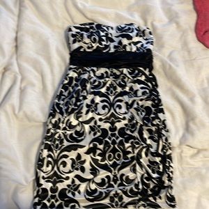 Strapless dress